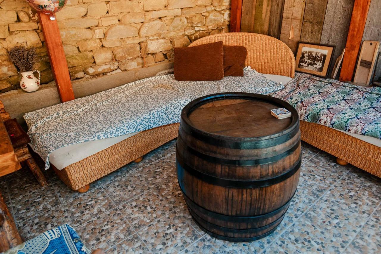 Gasthaus Casa Pe Valea Hartibaciului Barcut Exterior foto